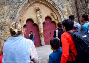 visite théâtralisée abbaye de Paimpont