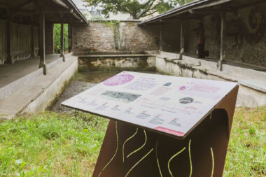 Photo pupitre lavoir plélan@Jérémie Marchaud